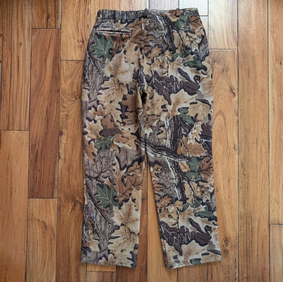 Cabela's Vintage Forest Camo Pants (L) - Picture 3 of 9